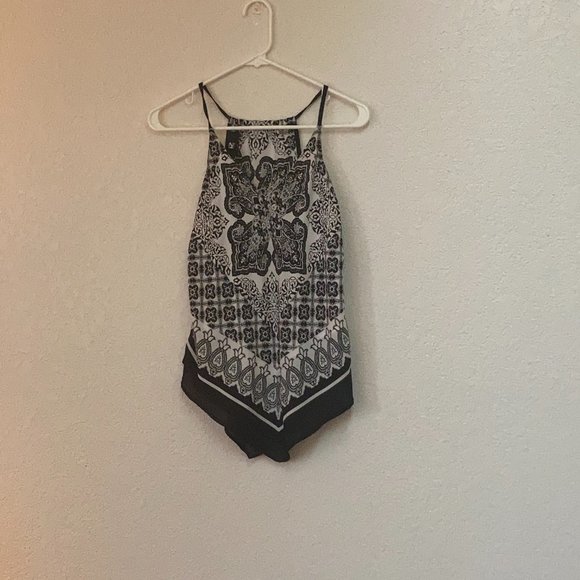 IZ Byer Size S Detailed Black and White Blouse - Picture 3 of 3